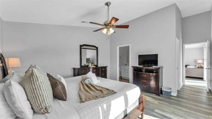 Image No.32-4 Bed House for sale