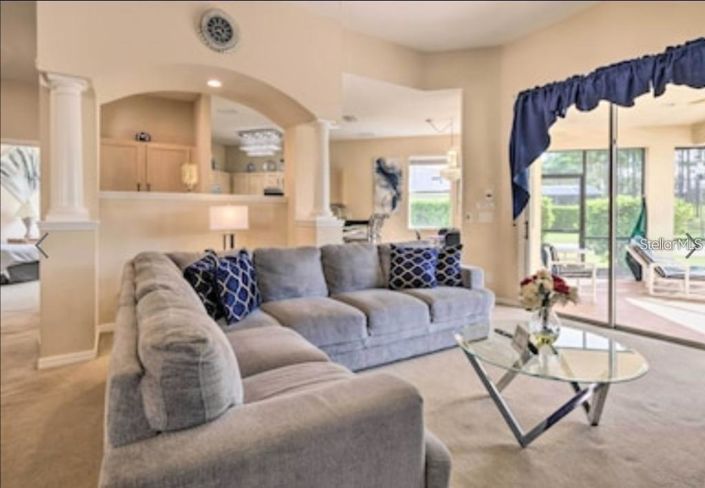 Image No.16-6 Bed Property for sale