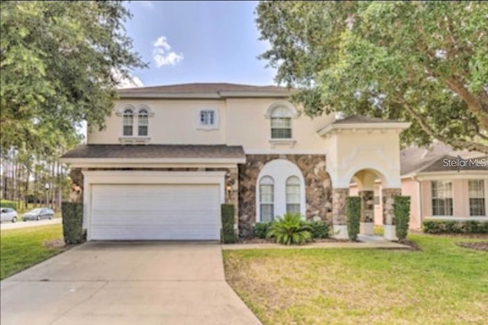 Image No.2-6 Bed Property for sale