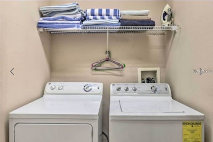 Image No.42-6 Bed Property for sale