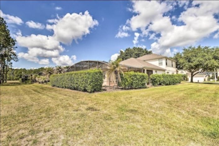 Image No.9-6 Bed Property for sale