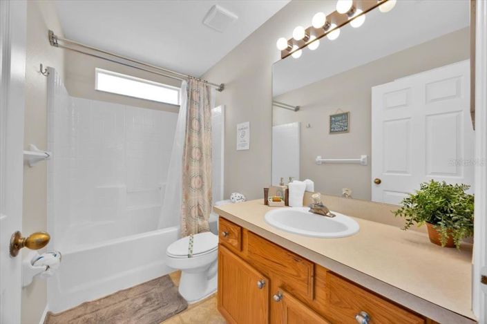 Image No.17-4 Bed Property for sale