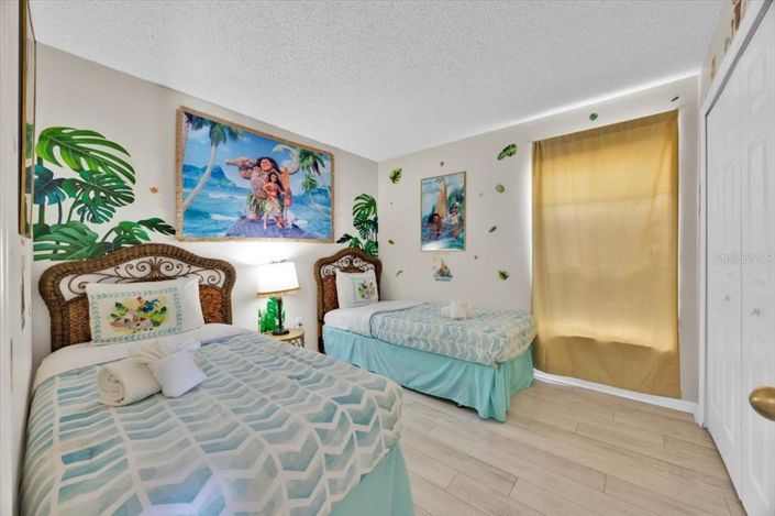 Image No.18-4 Bed Property for sale