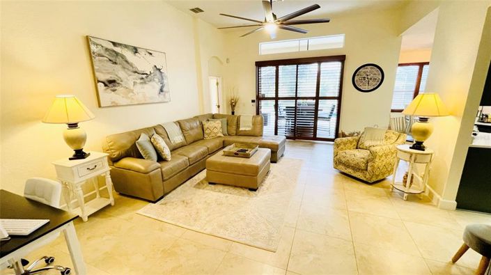 Image No.9-4 Bed Property for sale