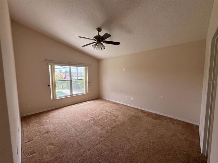 Image No.10-3 Bed House for sale