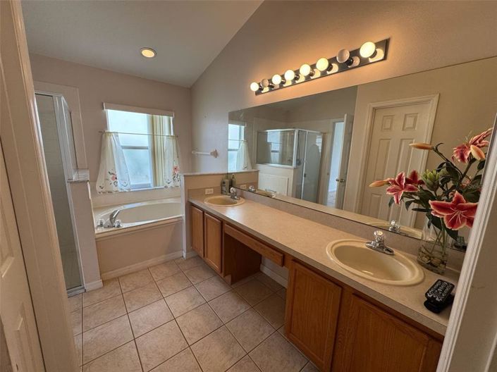 Image No.20-3 Bed House for sale