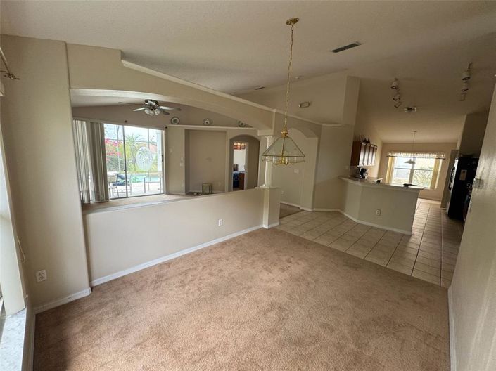 Image No.5-3 Bed Property for sale