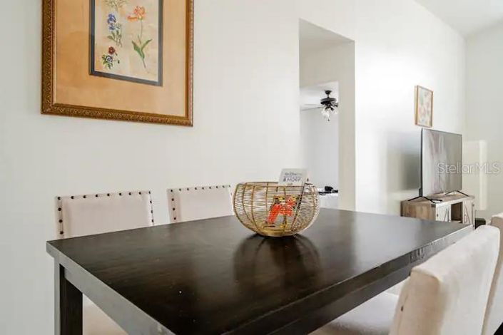 Image No.12-3 Bed House for sale