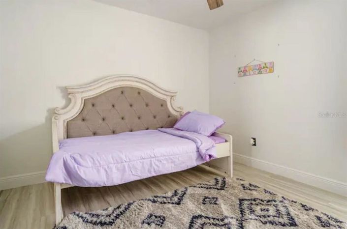 Image No.21-3 Bed Property for sale