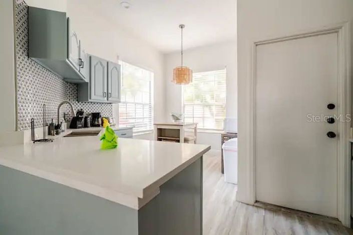 Image No.25-3 Bed Property for sale