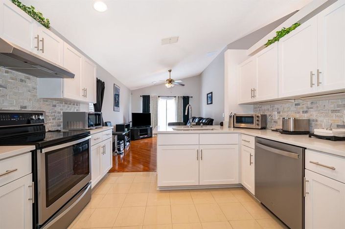 Image No.8-4 Bed Property for sale