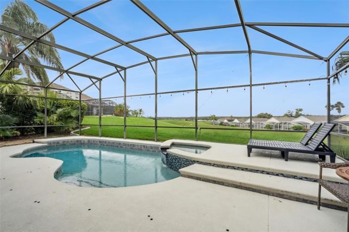 Image No.3-Propriété de 5 chambres à vendre à Davenport