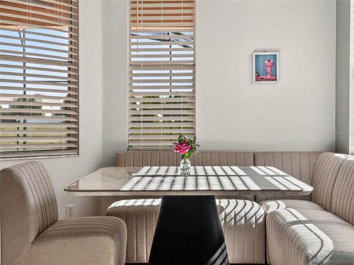 Image No.18-4 Bed Property for sale