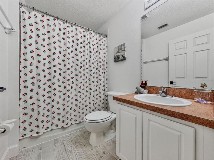 Image No.35-4 Bed House for sale