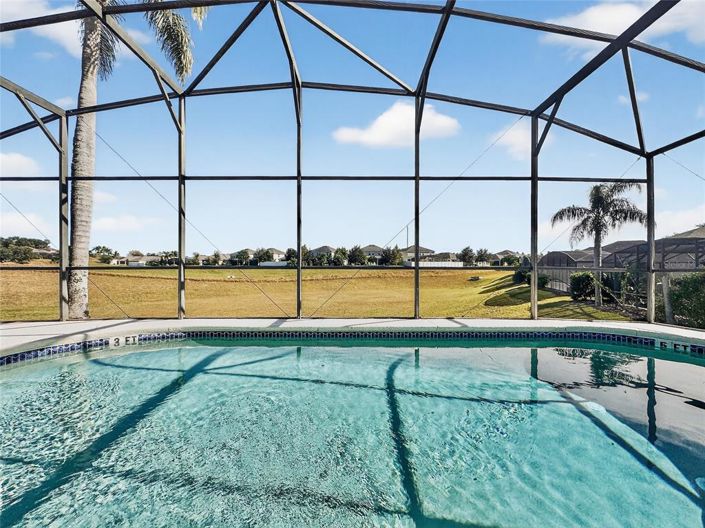 Image No.50-4 Bed Property for sale