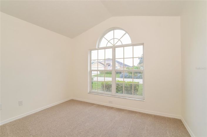 Image No.10-Propriété de 4 chambres à vendre à Davenport