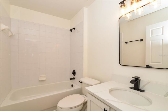 Image No.14-Propriété de 4 chambres à vendre à Davenport