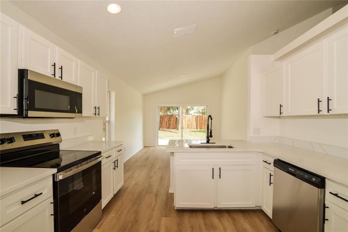 Image No.6-Propriété de 4 chambres à vendre à Davenport