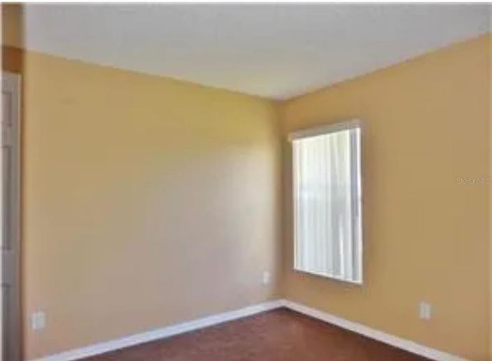 Image No.10-4 Bed House for sale