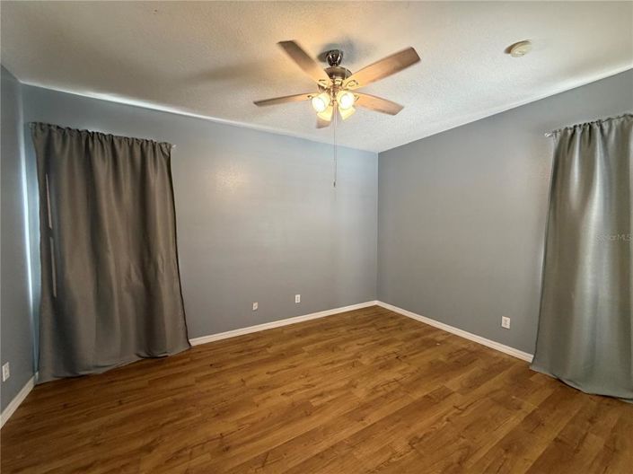 Image No.5-4 Bed Property for sale