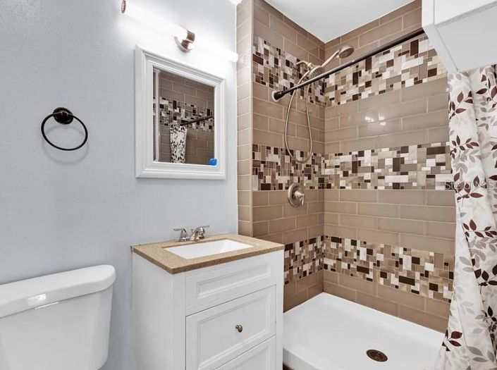 Image No.6-3 Bed Property for sale