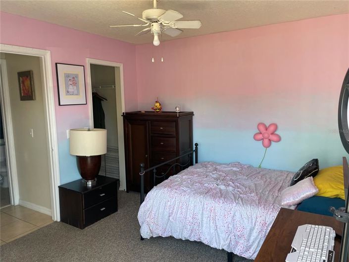 Image No.18-3 Bed Townhouse for sale