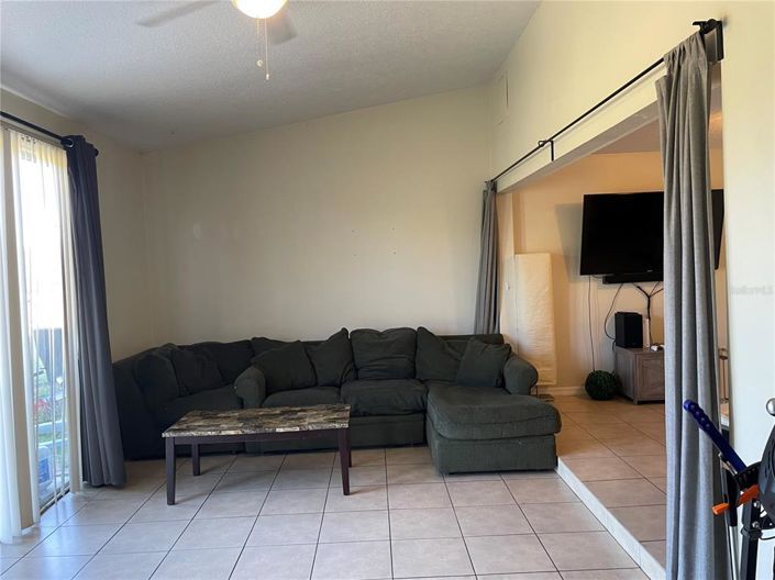 Image No.4-3 Bed Townhouse for sale