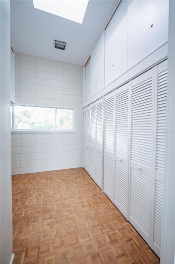 Image No.16-4 Bed Property for sale