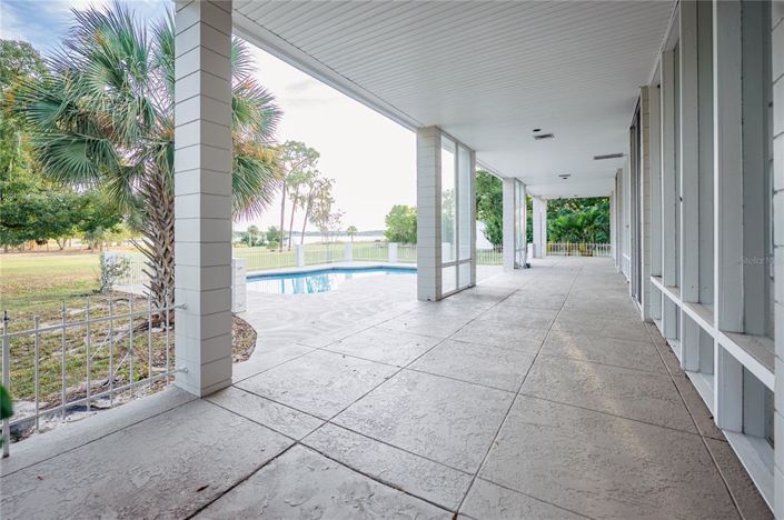 Image No.26-4 Bed Property for sale