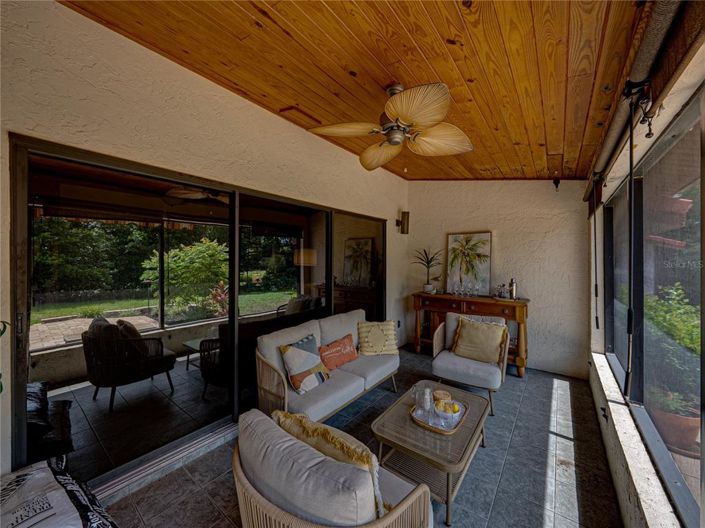 Image No.21-Propriété de 2 chambres à vendre à États-Unis