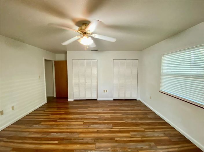 Image No.12-3 Bed Property for sale