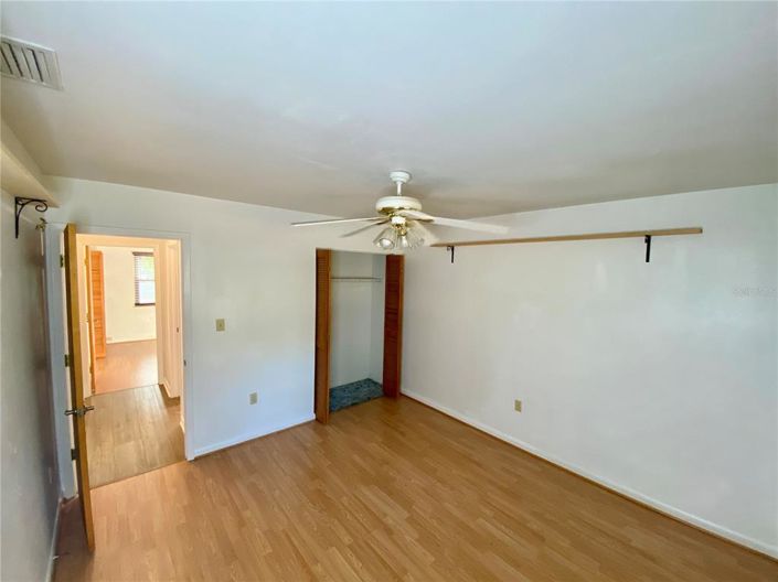 Image No.17-3 Bed Property for sale