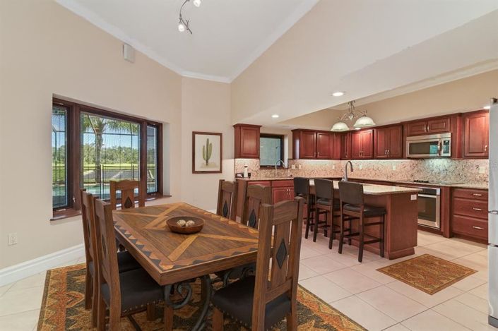 Image No.6-3 Bed House for sale