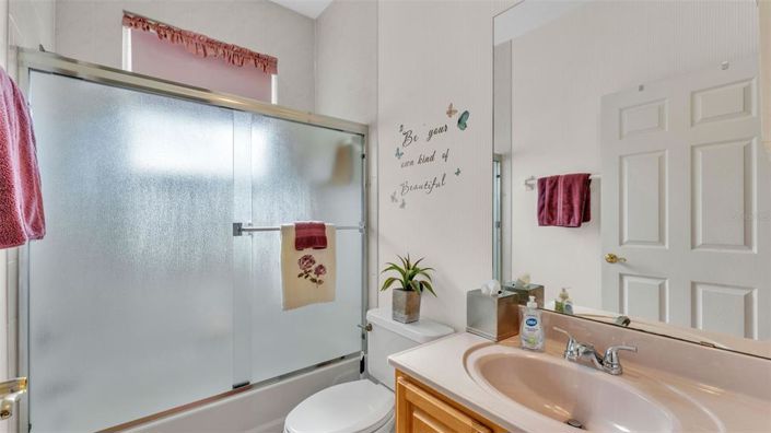 Image No.19-3 Bed House for sale