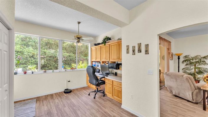 Image No.37-3 Bed House for sale