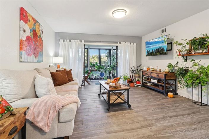 Image No.6-Propriété de 2 chambres à vendre à États-Unis