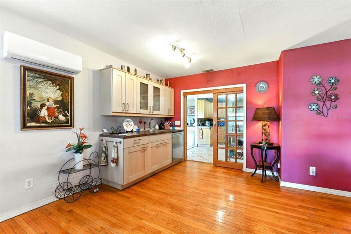 Image No.5-Propriété de 5 chambres à vendre à États-Unis