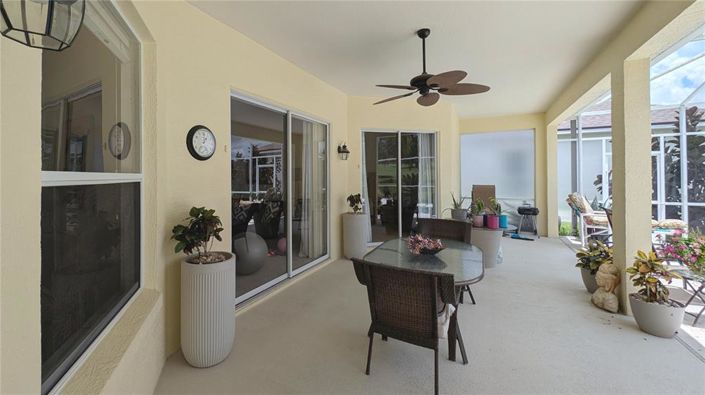 Image No.20-5 Bed Property for sale