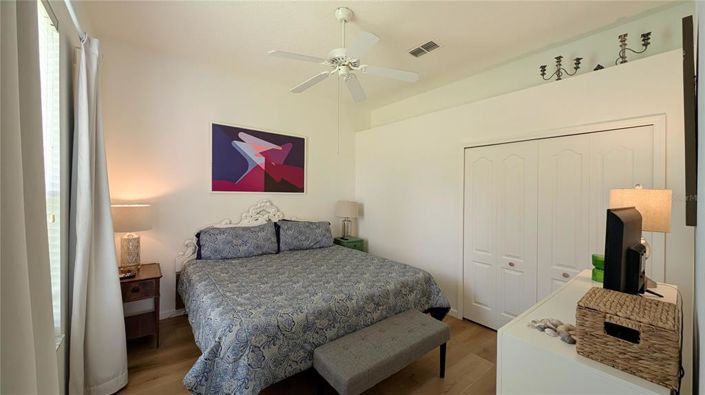 Image No.23-5 Bed House for sale