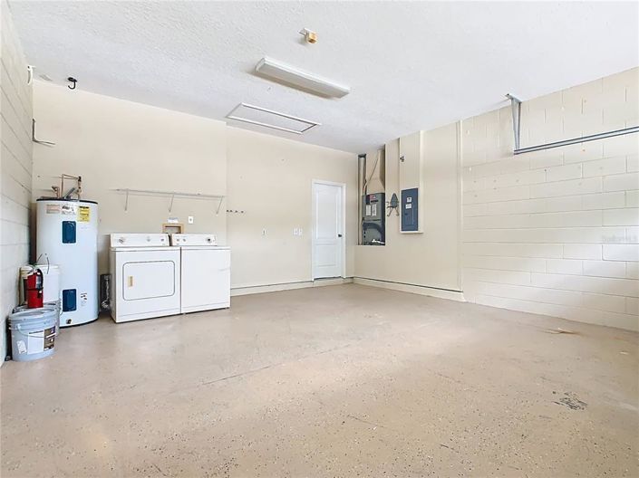 Image No.28-4 Bed Property for sale