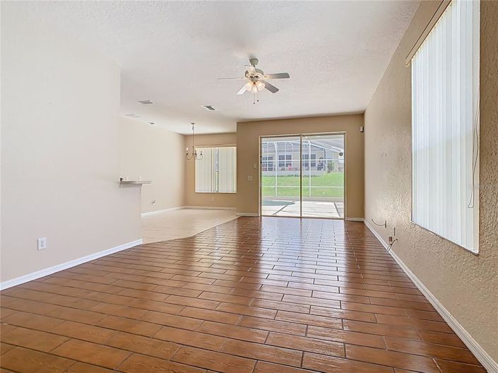 Image No.7-Maison de 4 chambres à vendre à Saint John