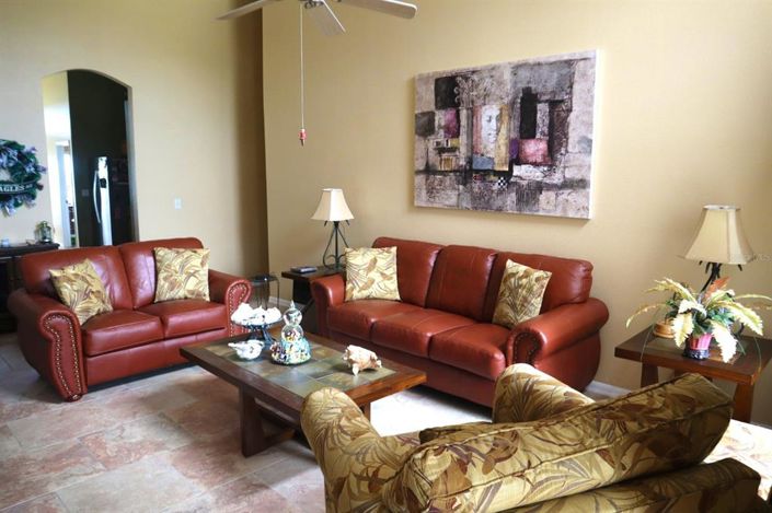 Image No.3-4 Bed Property for sale