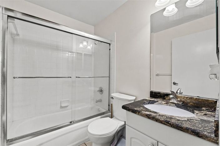 Image No.14-Propriété de 5 chambres à vendre à États-Unis