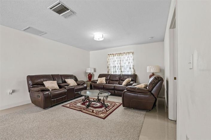 Image No.16-Propriété de 5 chambres à vendre à États-Unis