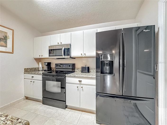 Image No.16-3 Bed Property for sale