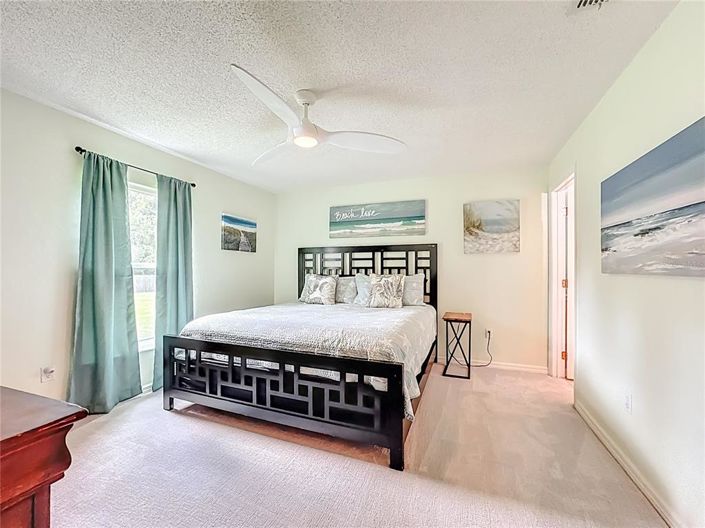 Image No.24-3 Bed Property for sale