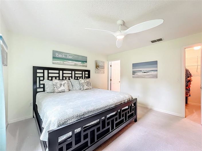 Image No.25-3 Bed Property for sale