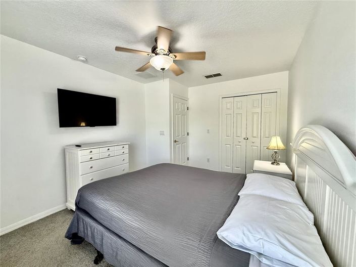 Image No.35-5 Bed Property for sale