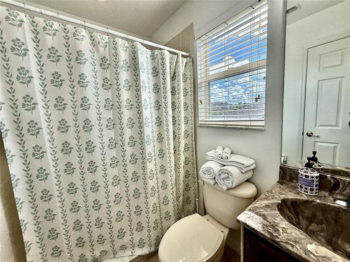 Image No.41-5 Bed House for sale