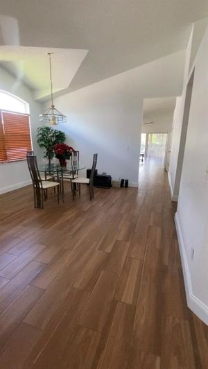 Image No.13-4 Bed House for sale